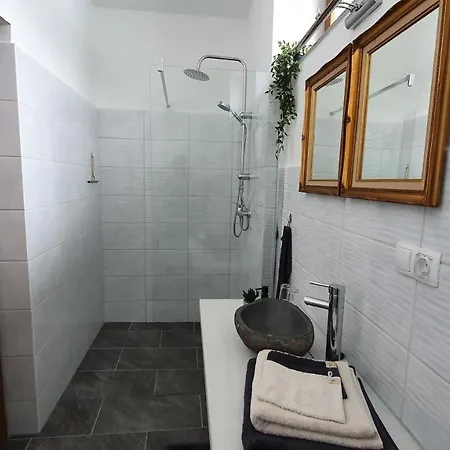 Tisza White House 4* Tiszaszolos