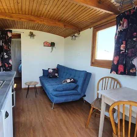 Bed & Breakfast Tisza White House