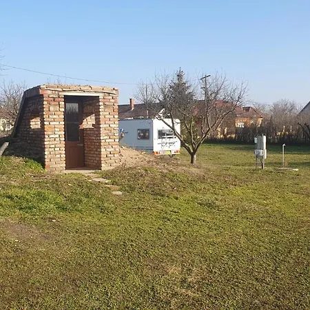 Bed & Breakfast Tisza White House