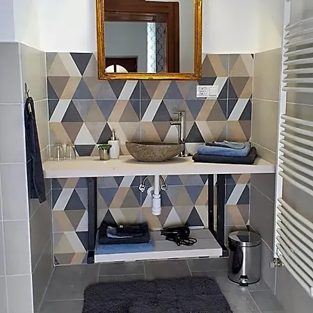 B&B Tisza White House Tiszaszolos