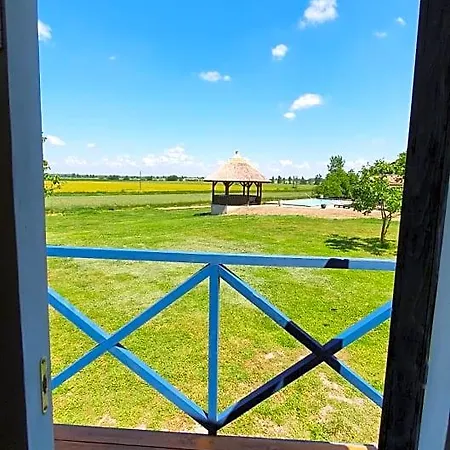 Tisza White House Tiszaszolos