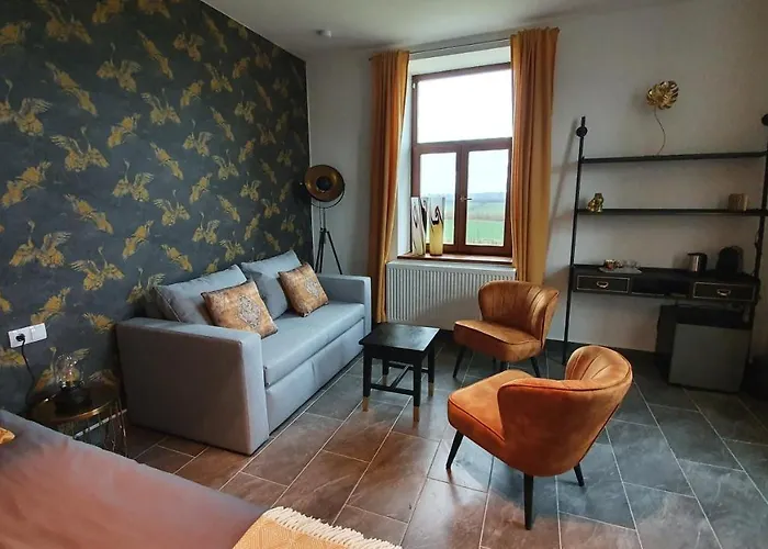 Tisza White House 4*