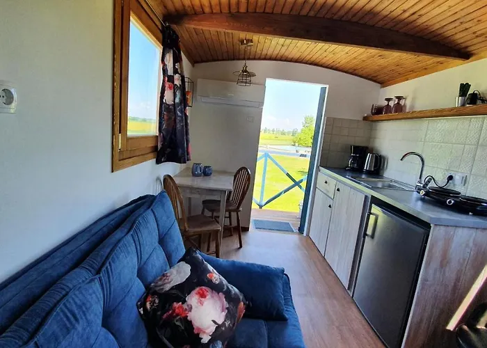 Bed & Breakfast Tisza White House 4*